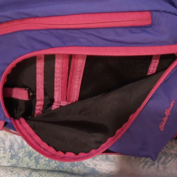 Eddie Bauer pink and purple crossbody bag purse - Picture 3 of 5